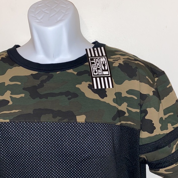 🖤BNWT Men’s Cell Block 13 Camo Mesh Crop Top🖤 - Picture 5 of 10